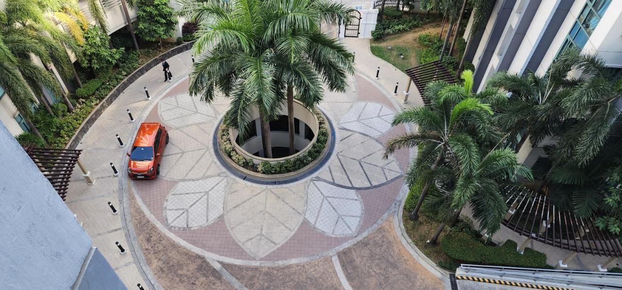 Palm Tree Villas Пасай Экстерьер фото